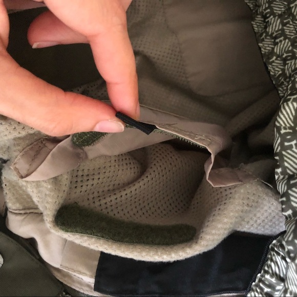 Men DC GREEN Snow pants with Orange suspenders - Picture 4 of 16